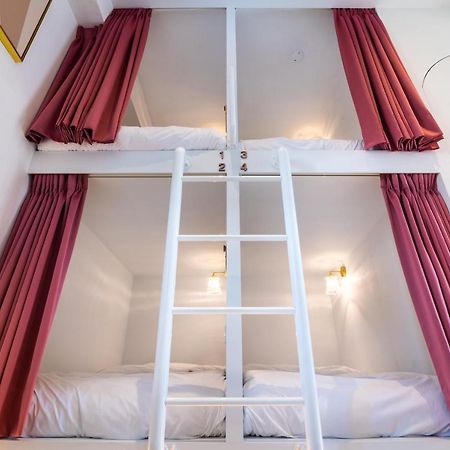 W3 Hostel หลัวตง ภายนอก รูปภาพ