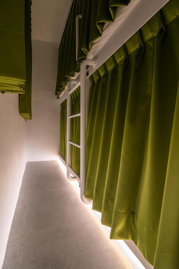 W3 Hostel หลัวตง ภายนอก รูปภาพ